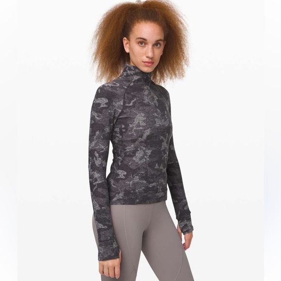 Lululemon Outrun The Elements Half Zip Pullover Sweatshirt Camo Women’s Size 8 - Picture 1 of 9
